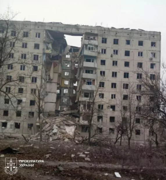 Разрушенный дом в Купянске-Узловом, 13 декабря