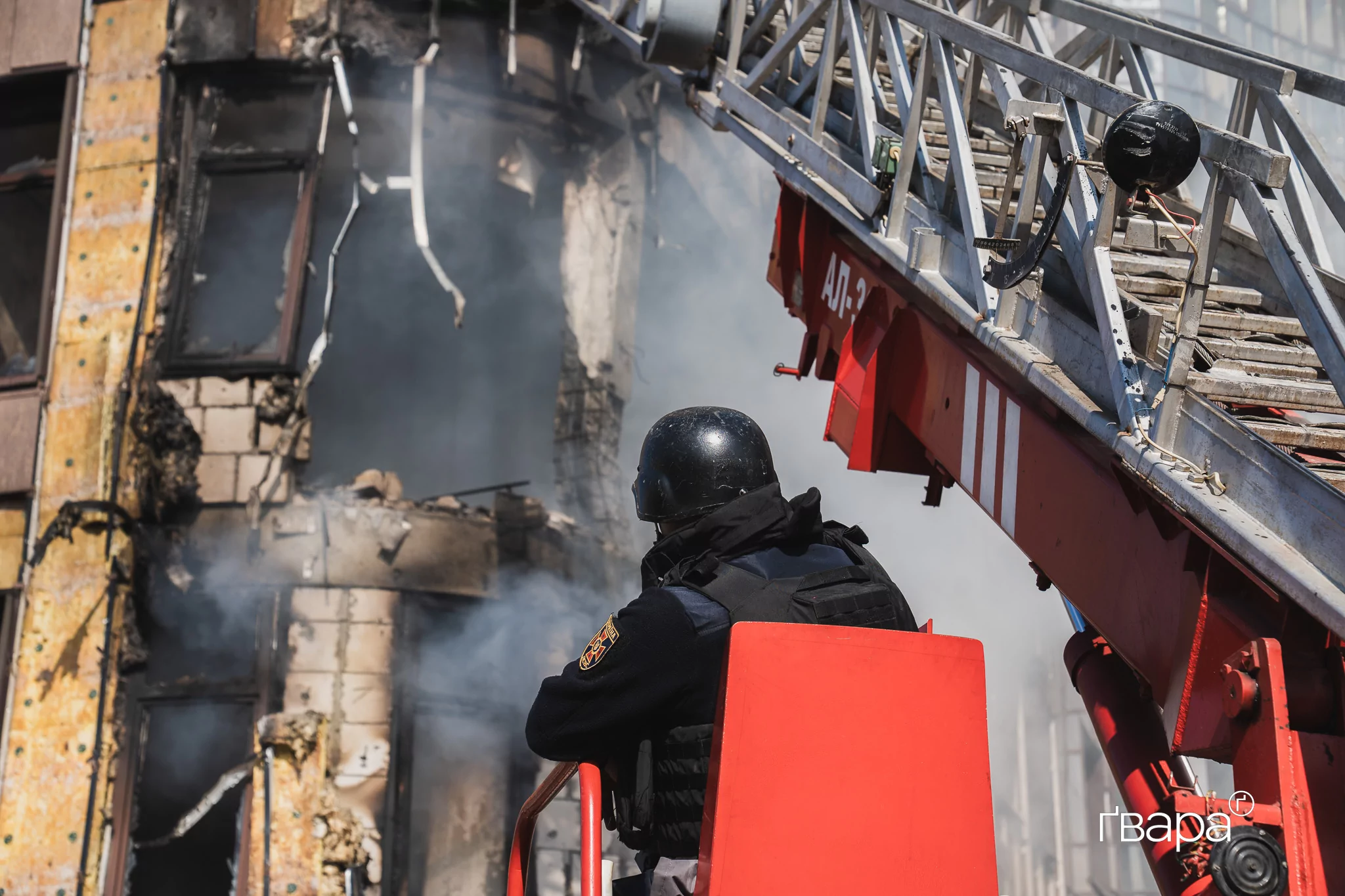 Наслідки обстрілу Київського району Харкова