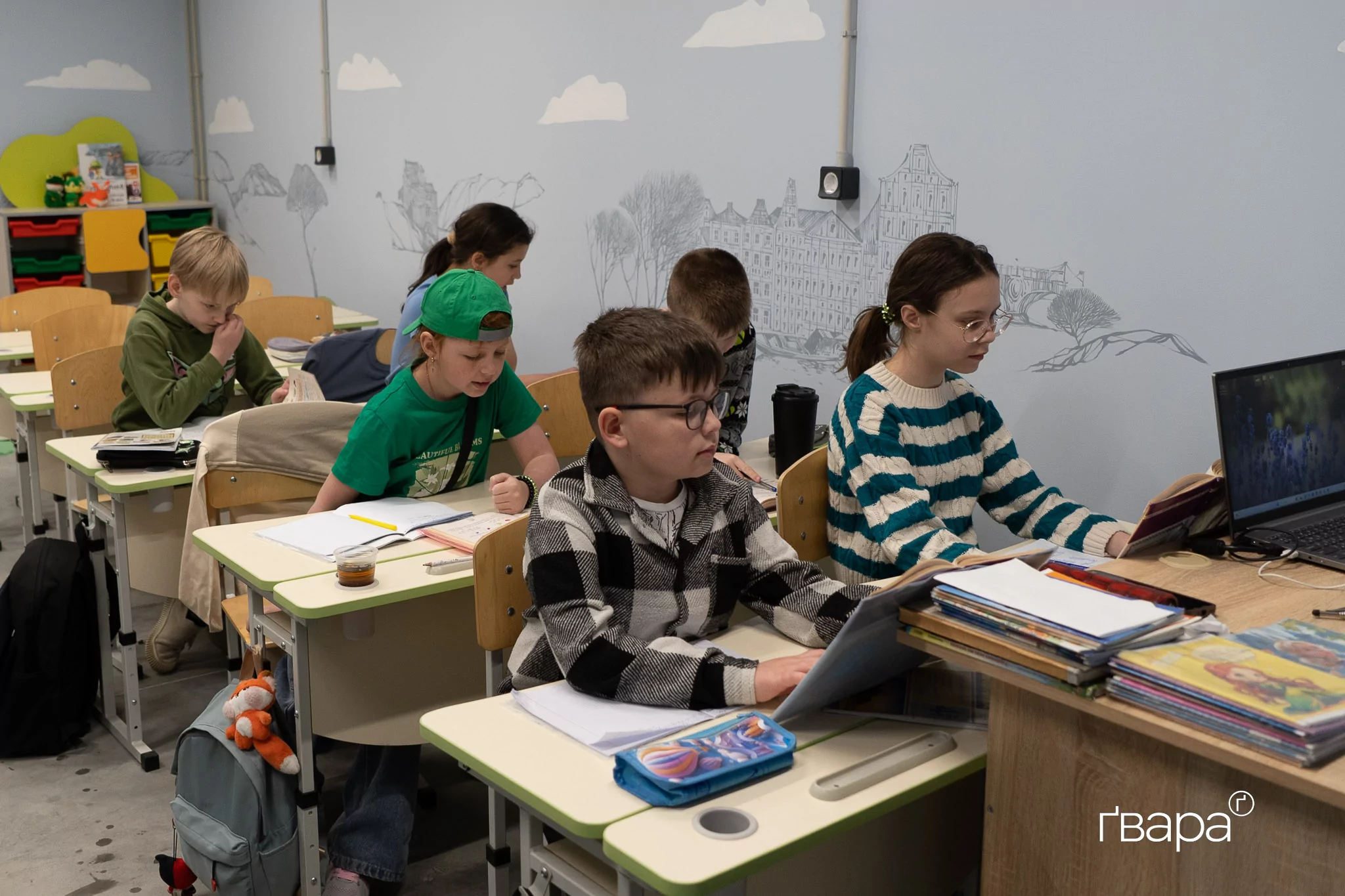 зображення до посту: У Чугуєві відкрили дві підземні школи — фото