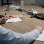 Підписання документів під час реєстрації ТОВ в Україні